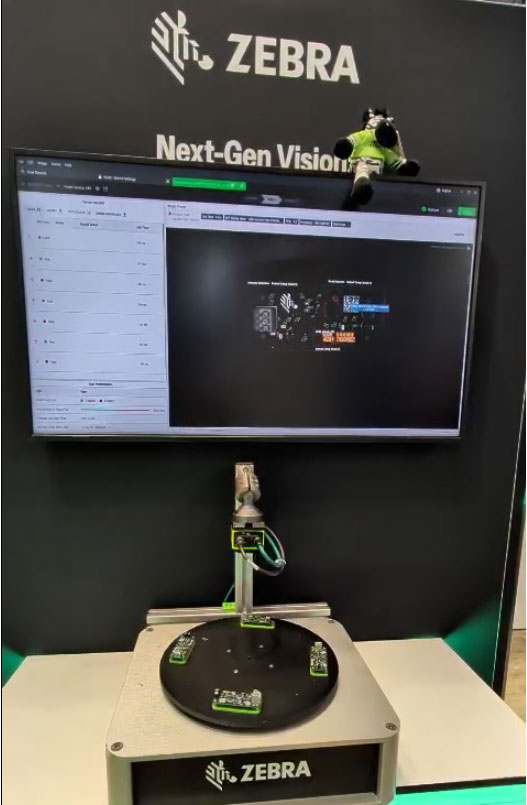 Demo Zebra NS42 per il controllo qualità di schede elettroniche PCB con AI, Anomaly Detection, lettura DataMatrix e OCR.